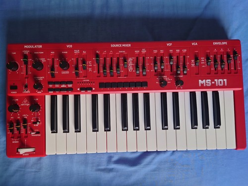 Behringer 101 32 keys - ms-101-rd,