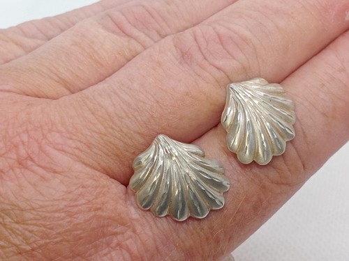Unusual 925 silver clam - unusual, shell
