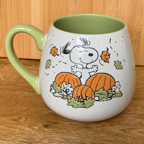 Snoopy pumpkins happy fall - 'happy, "