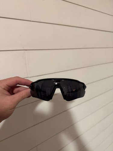 Black oakley radar ev - black,