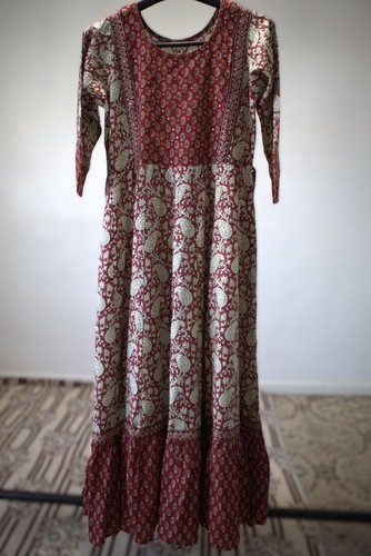Women red cream - &, paisley