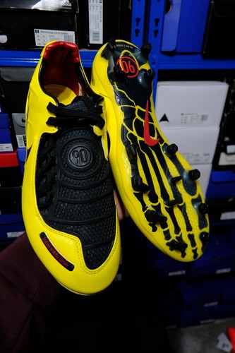 Nike total laser - se, fg