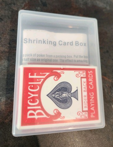 Closeup card magic - 308),