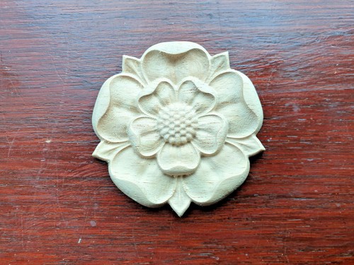 75mm tudor yorkshire rose - 75mm,