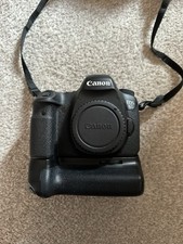 Canon EOS 6d Full Frame DSLR Camera Body with Battery and Charger