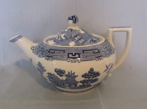 Small wedgwood willow pattern - willow,