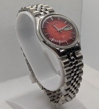 Vintage Seiko Red Textured Dial 36mm Automatic Vintage Watch