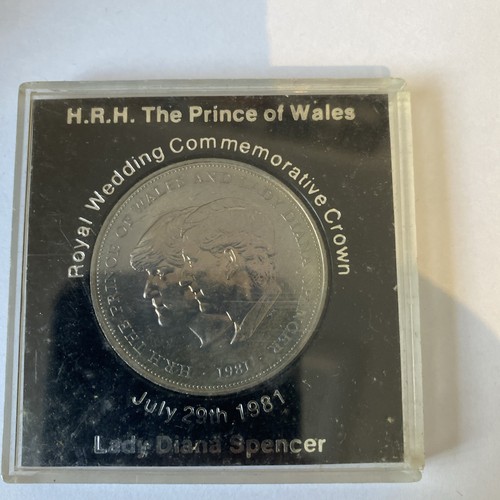 Collectible 1981 charles and - 1981,