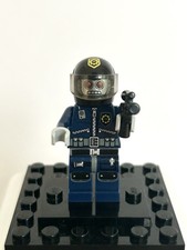 Genuine LEGO Robo SWAT Minifigure tlm046 – The LEGO Movie 2014 Helmet & Blaster