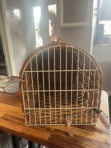Brown wicker pet crate - brown, carrier