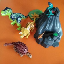 Playmobil 5230 Set Exploding Volcano Island 4 Dinosaurs Dragon T-Rex Triceratop