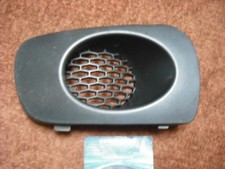 A SUBARU IMPREZA FRONT BUMPER FOG LIGHT COVER MOULDING  RIGHT SIDE O/S