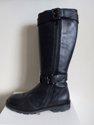 Burberry knee high black - knee,