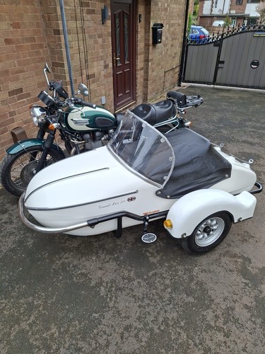 Watsonian gp700 sidecar - watsonian,