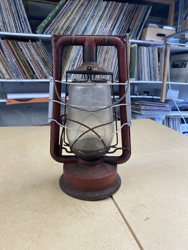 Hot blast kerosene - hot, lantern