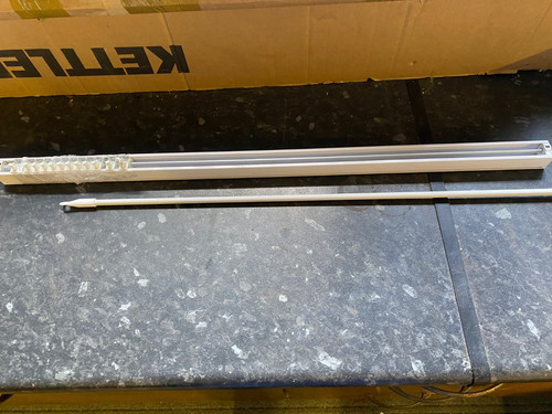 Vertical blind track - track, wand