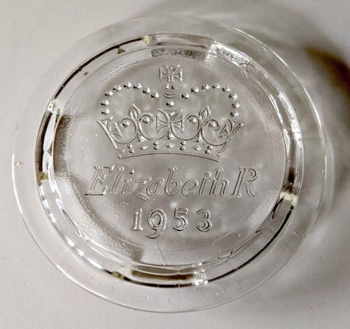 Elizabeth 1953 display plate - display,