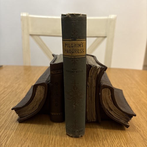 John bunyan pilgrim s - john, pilgrim's