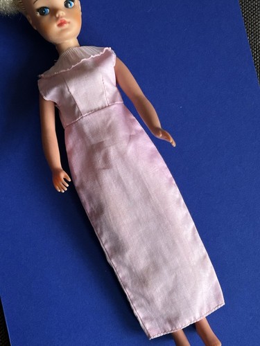 Vintage 1970s sindy - 💜, doll