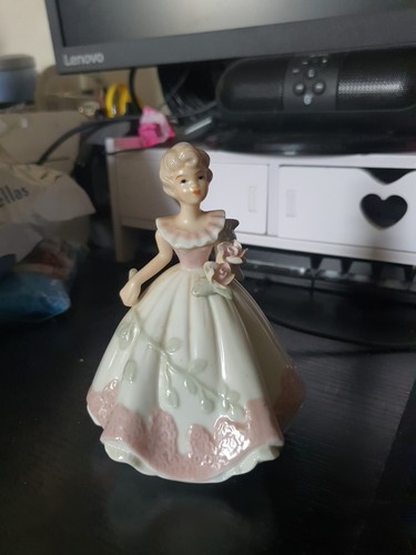Porcelain lady figurine - porcelain,