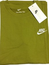 NIKE BRAND NEW SHORT SLEEVE