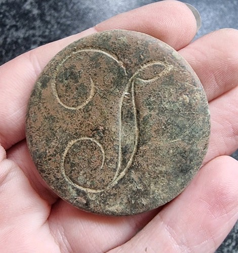 Post medieval georgian horse - post,