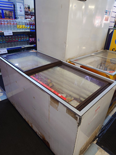 Commercial chest freezer flat - freezer,