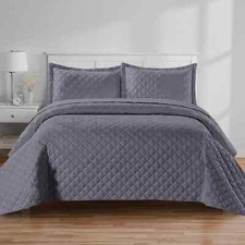 3 Piece Quilted Embossed