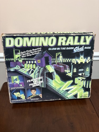 Vintage domino rally glow - domino, in