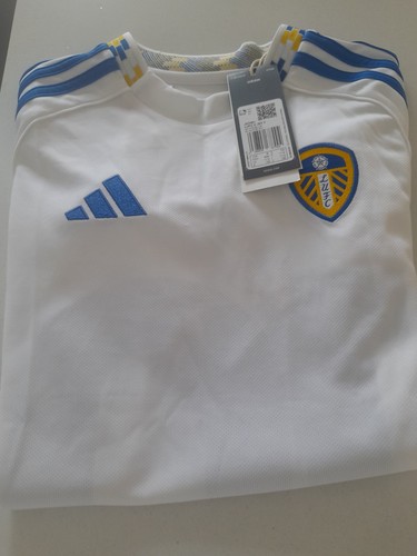 Leeds united football shirt - leeds,