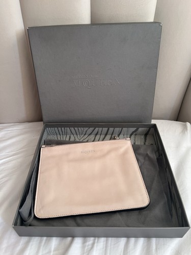 Alexander mcqueen pouch two - alexander,