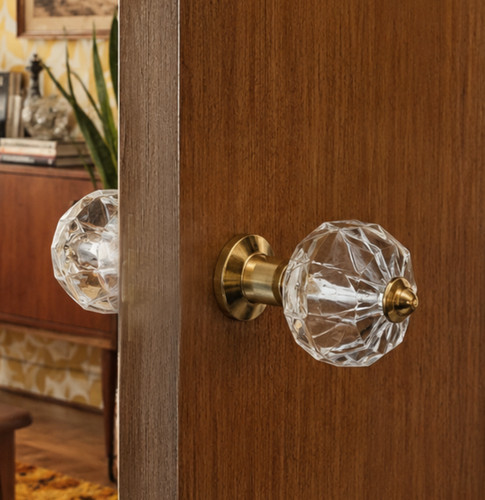 Crystal clear door knobs - clear,