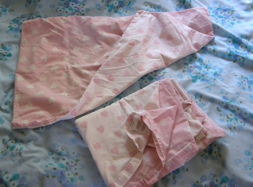 Laura ashley single - laura,