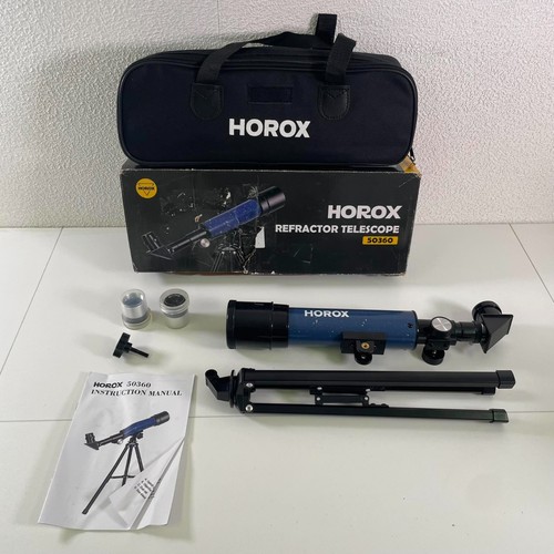 Refractor telescope for - telescope,