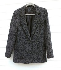 GREY & BLACK CATPRINT BLAZER WITH BLACK PIPING TRIM ON THE COLLAR. BUST: 36ins