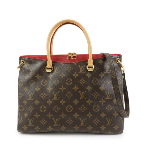 Louis vuitton monogram pallas - louis,