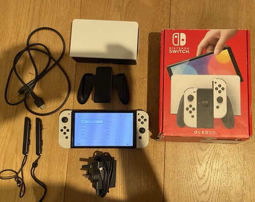 Nintendo switch oled white - nintendo,