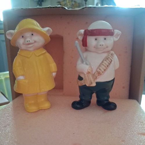 Sow wester hambo ornaments - wester,