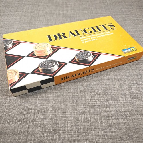 Chad valley draughts game - valley,