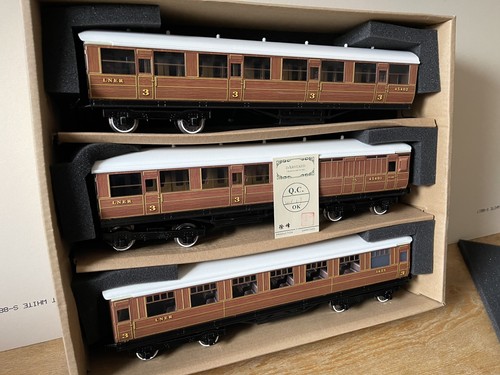 Darstaed coach set lner o - lner,
