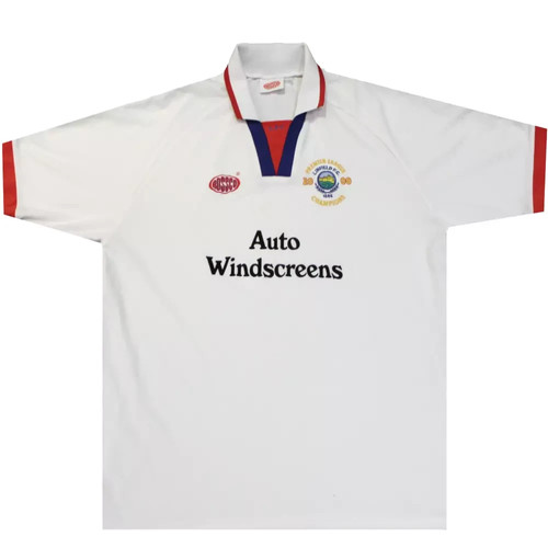 Linfield 2001 2002 - 2001-2002, away