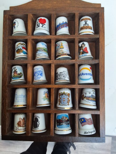 Assorted collectible - 20,
