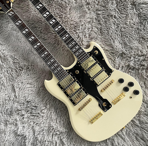 Electric guitar double neck - double,