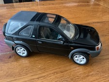 ERTL Land Rover Freelander 1:18 Diecast Model Car Black   Collectable
