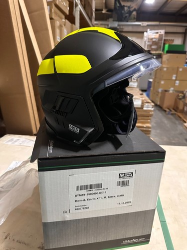 Cairns 2025 xf1 - xf1, helmet