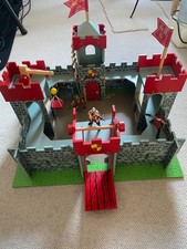 Le Toy Van Camelot King George