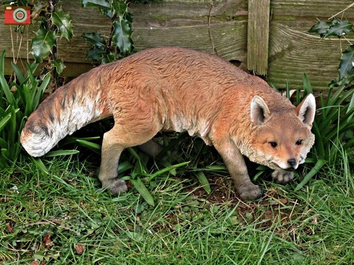 Prowling fox figure - figure,, lovely