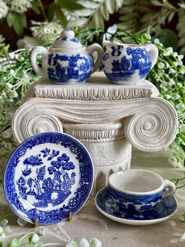 Vintage allertons blue willow - allertons,