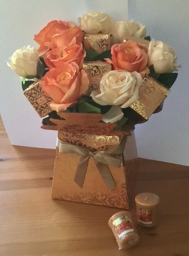 The gift box candle bouquet - box,