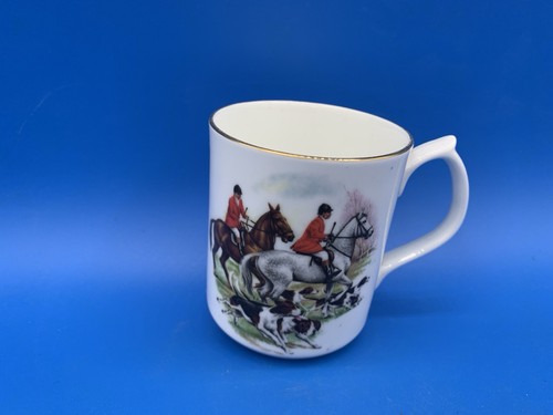 Bone china hunt picture tea - hunt,